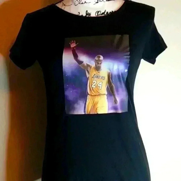 Kobe Bryant print girls small - Picture 1 of 3